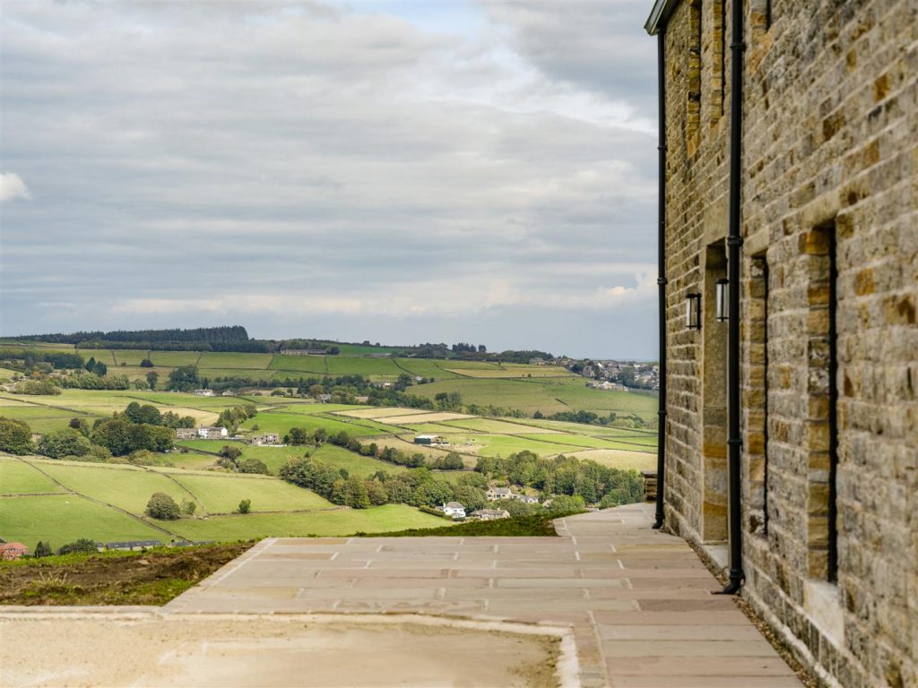 West Barn, Moss Edge Farm, Holmbridge HD9