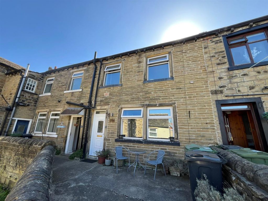 Westgate, Almondbury HD8